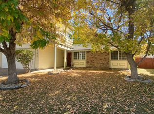 843 Glen Martin Dr, Sparks, NV 89434