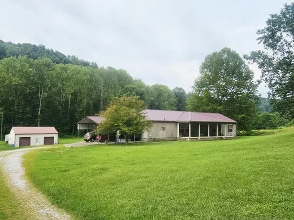 18009 Silver Run Rd, Catlettsburg, KY 41129