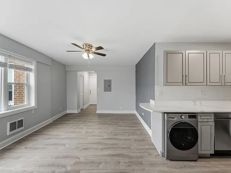 The Sheridan View — Photo 65