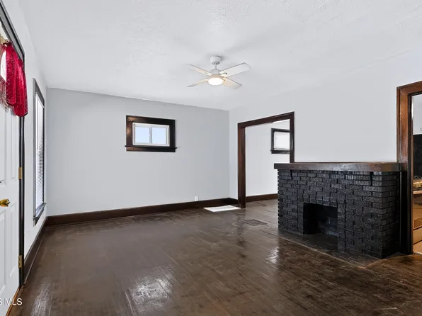 1045 Nebraska Ave, Toledo, OH 43607