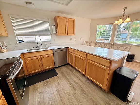 5th image of 23760 Broadmoor Drive