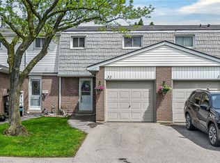 1350 Limeridge Rd E #32, Hamilton, ON L8W 1L6