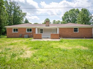 4029 Minard Rd NW, Dover, OH 44622