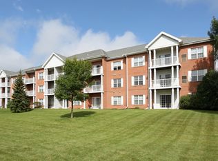 247 Harbour Town Dr APT 30, Madison, WI 53717