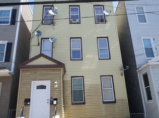 147 Ripley Pl, Elizabeth, NJ 07206