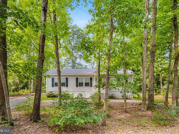 4th image of 127 Bunker Hill Dr