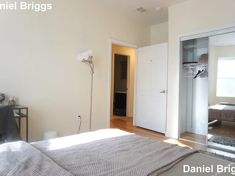 1801 Beacon St #4 — Photo 12