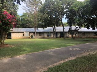 522 McKinney Loop, Blanco, TX 78606