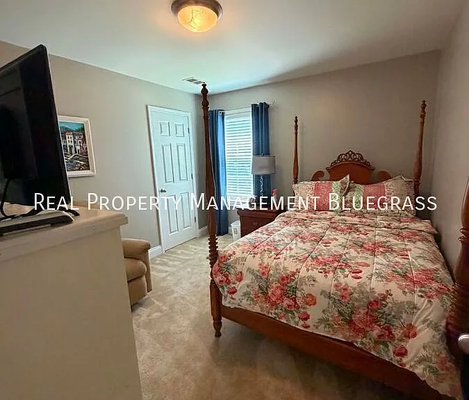 105 Sage Dr — Photo 17
