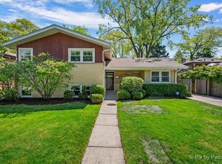 710 Laporte Ave, Wilmette, IL 60091