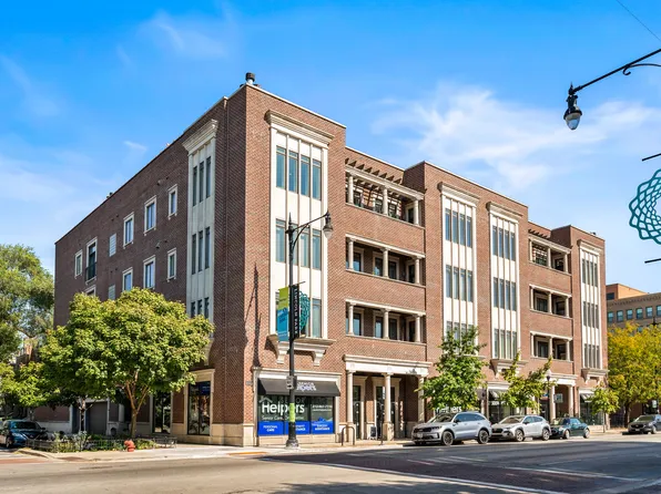 2401 N Janssen Ave APT 203, Chicago, IL 60614