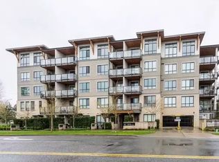 15388 105th Ave #402, Surrey, BC V3R0C4