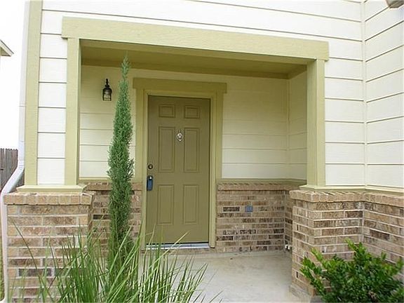 2nd image of 7603 Cypress Edge Dr