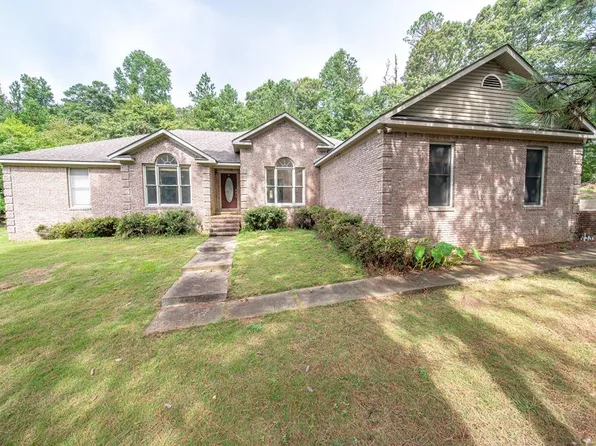 1015 Idle Hour Dr, Phenix City, AL 36867