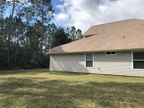 3rd image of 96044 Waterway Ct