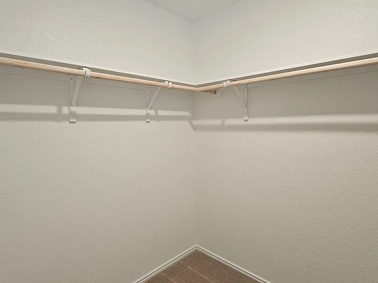 414 Bass Dr — Photo 21