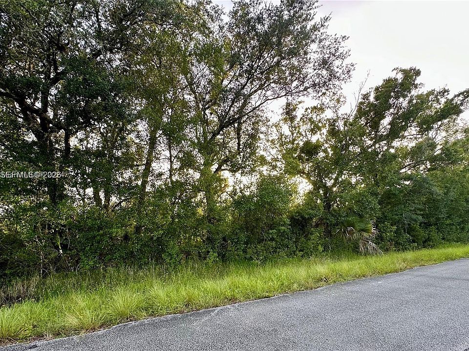 2nd image of 36675 NE 9th Dr