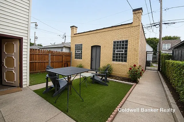 3734 W Palmer St #1 — Photo 10