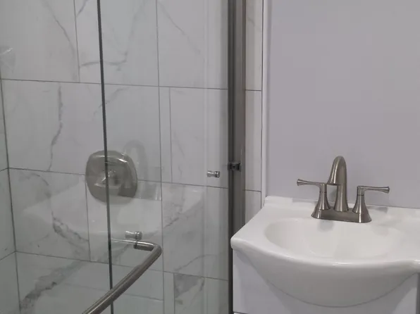 1 College St, Jersey City, NJ 07305