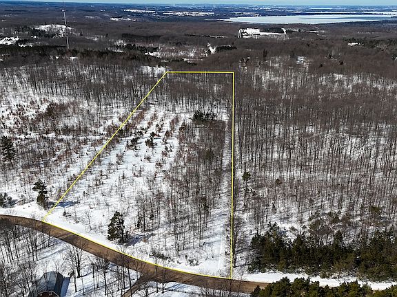 4th image of Walker Rd NW Lot 3