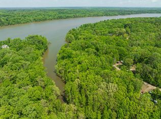 39-41 Riverview Ave, Buffalo Junction, VA 24529