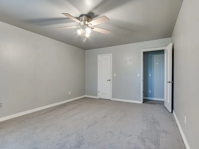 1442 Duffner Dr — Photo 31