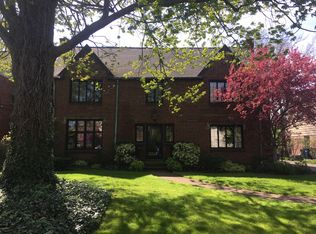 38 Hallam Rd, Buffalo, NY 14216