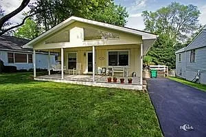 1118 Jackson Ave photo 1