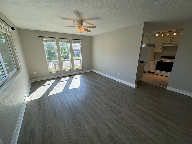 4700 W 16th Ave — Photo 3