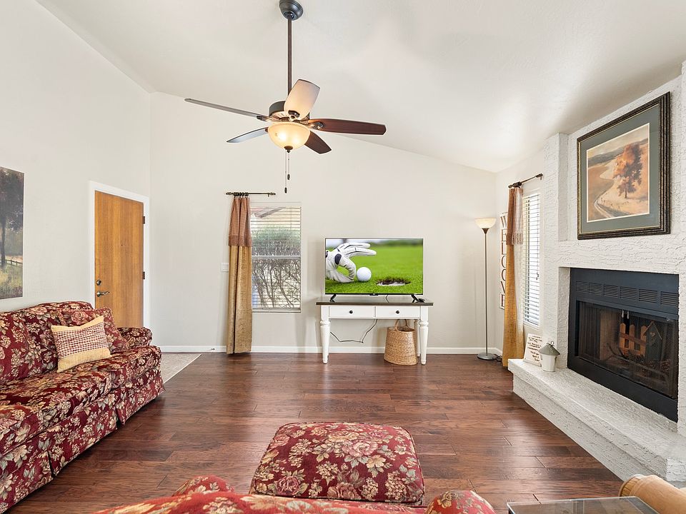 1st image of 2260 E Flossmoor Cir