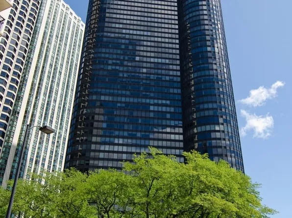 155 N Harbor Dr APT 1907, Chicago, IL 60601