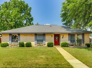 6 Lakewood Dr, Hickory Creek, TX 75065