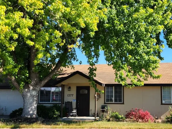 1377 NW 4th Ave, Ontario, OR 97914