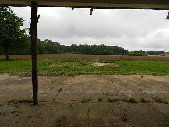 5th image of 1094 County Road 107