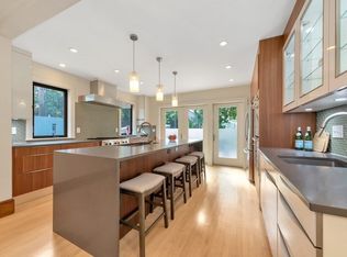 26 Jackson St #1, Cambridge, MA 02140