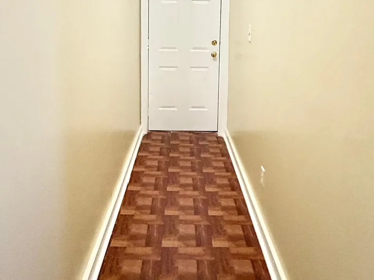 59 Derby Ave #2RR — Photo 5