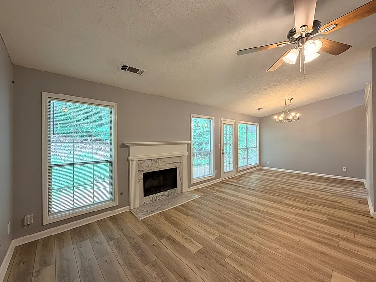 222 Clarion Rd — Photo 5