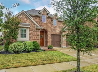 6960 Warbler Ln, North Richland Hills, TX 76182