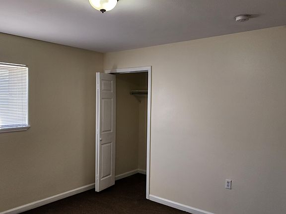 3rd image of 3421 Golden Dr APT D