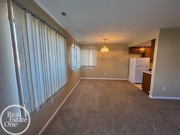5th image of 30757 Hidden Pines Ln