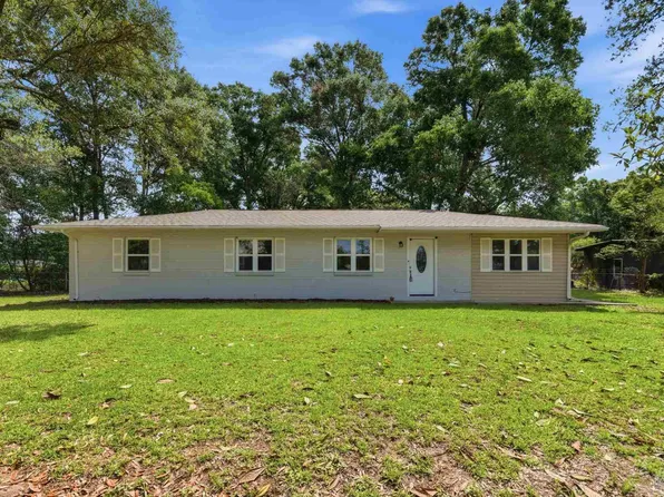8140 House St, Pensacola, FL 32534