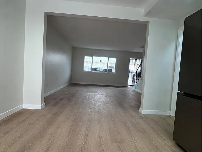 2615 Curtis Ave #B — Photo 12