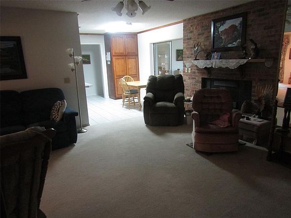 5th image of 3725 Northcrest Dr