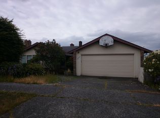 9047 22nd Ave NW, Seattle, WA 98117