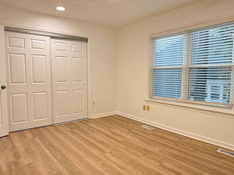 1108 Palmerton Dr — Photo 22