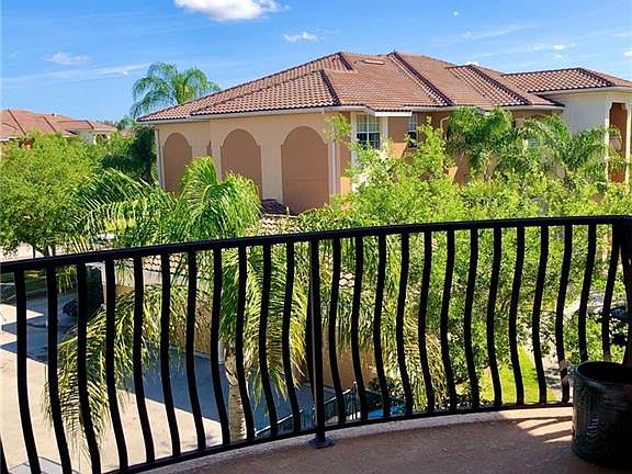 3rd image of 3947 Del Sol Ln Unit 302