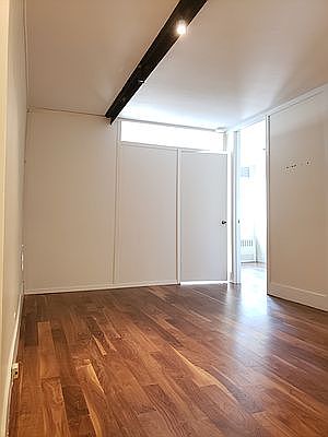 1st image of 200 E 30th St APT 3E