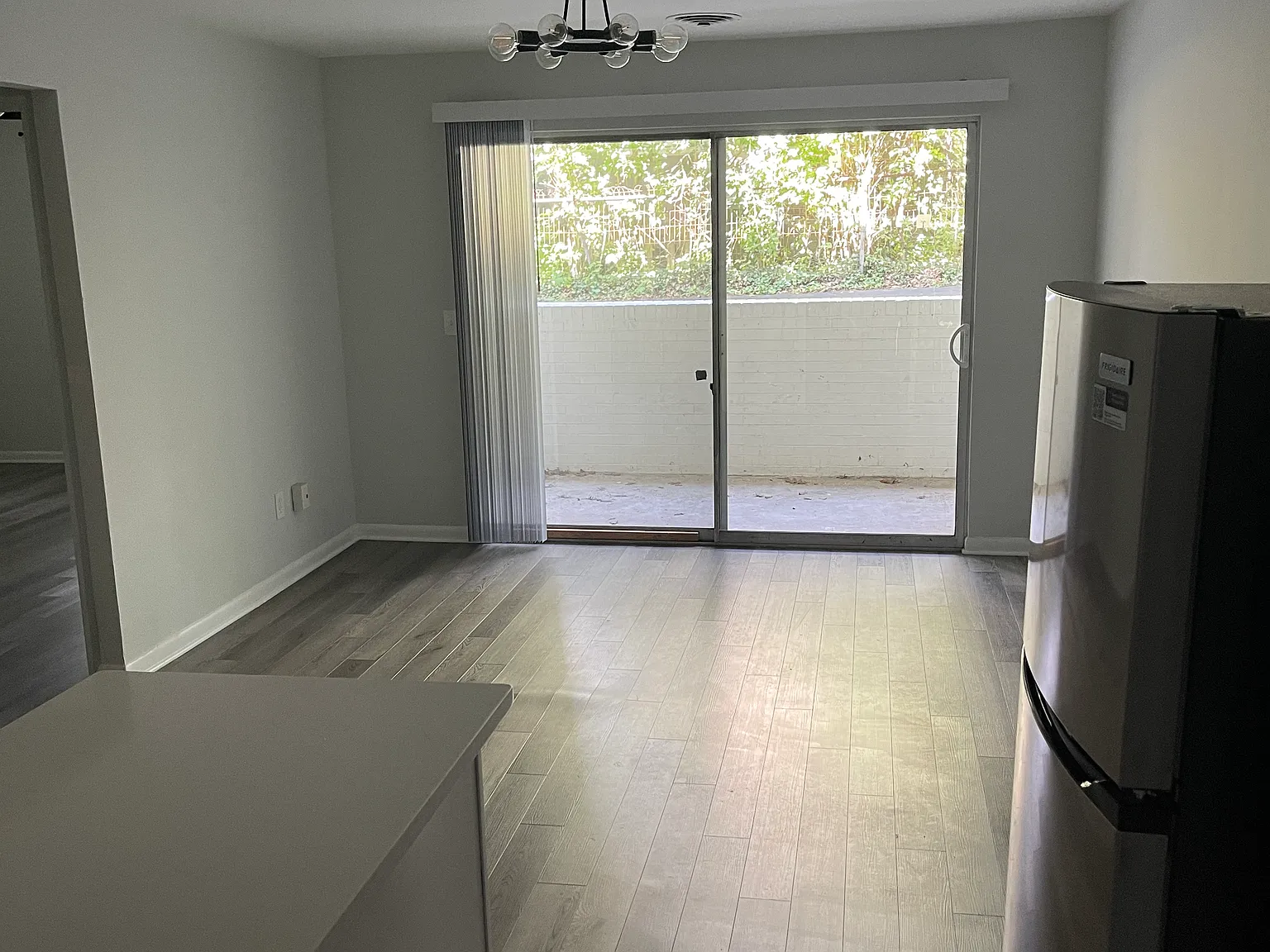 1 bed, $1,295 — Photo 3
