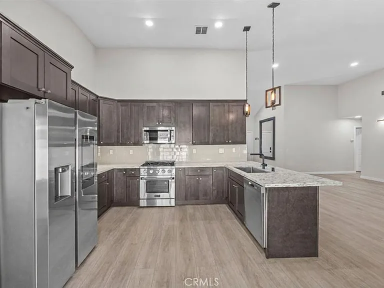 12628 Excelsior St — Photo 11