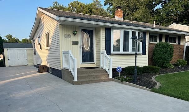 1st image of 4109 Elmwood Ave